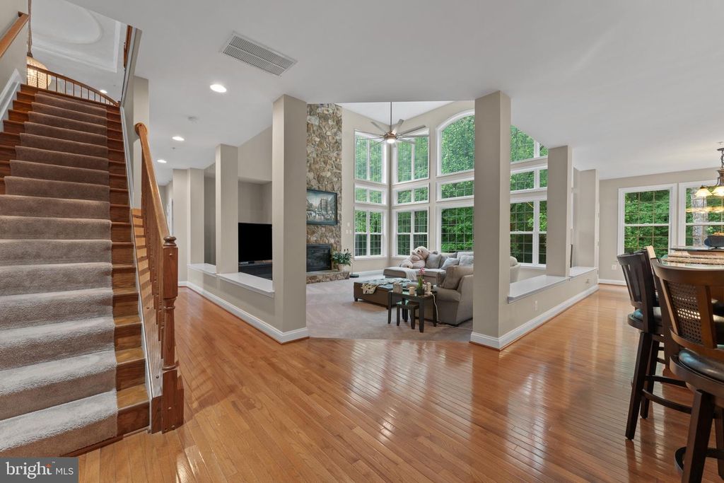 Image 15 of property listing at 334 RADIANT CT, Upper Marlboro, MD 20774
