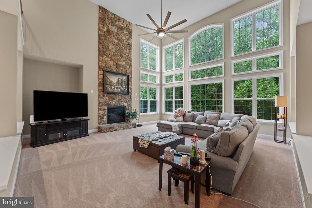 Image 16 of property listing at 334 RADIANT CT, Upper Marlboro, MD 20774