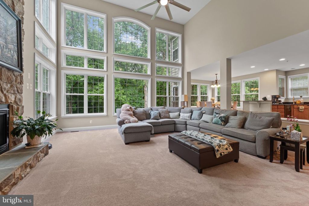 Image 17 of property listing at 334 RADIANT CT, Upper Marlboro, MD 20774