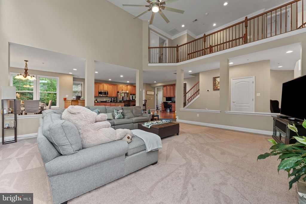 Image 18 of property listing at 334 RADIANT CT, Upper Marlboro, MD 20774