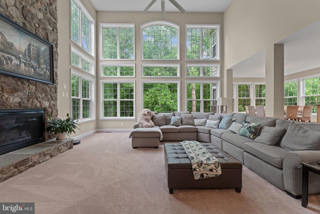 Image 21 of property listing at 334 RADIANT CT, Upper Marlboro, MD 20774