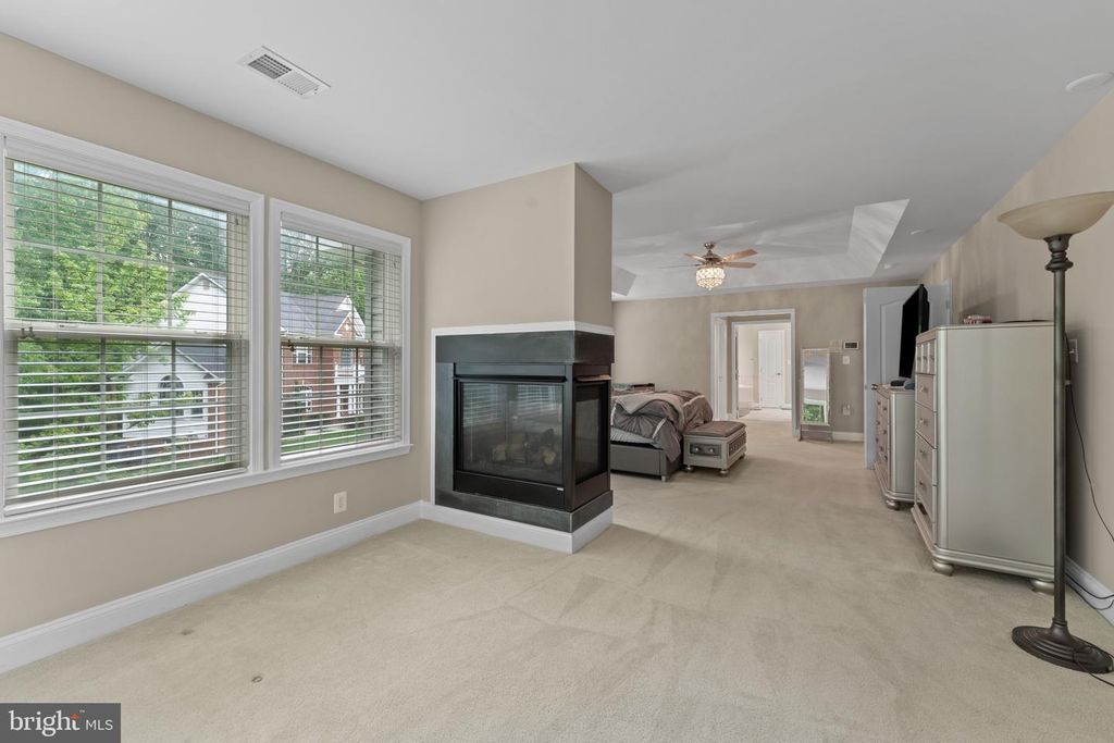 Image 43 of property listing at 334 RADIANT CT, Upper Marlboro, MD 20774