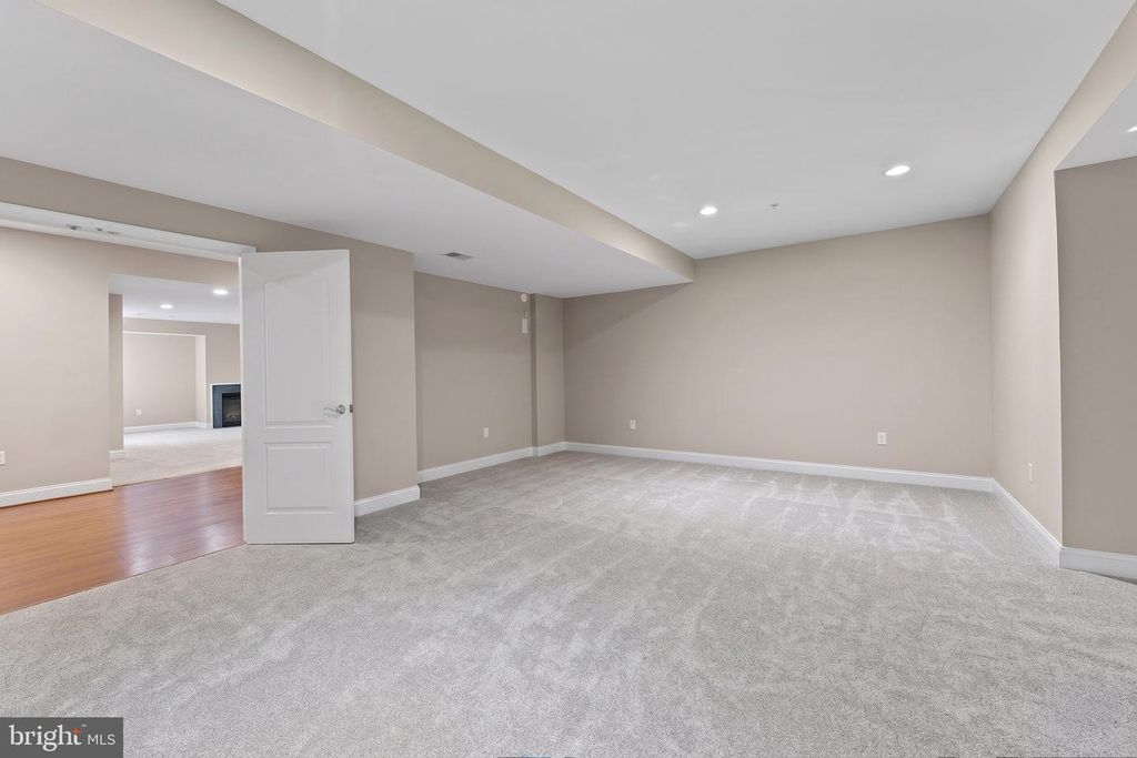 Image 55 of property listing at 334 RADIANT CT, Upper Marlboro, MD 20774