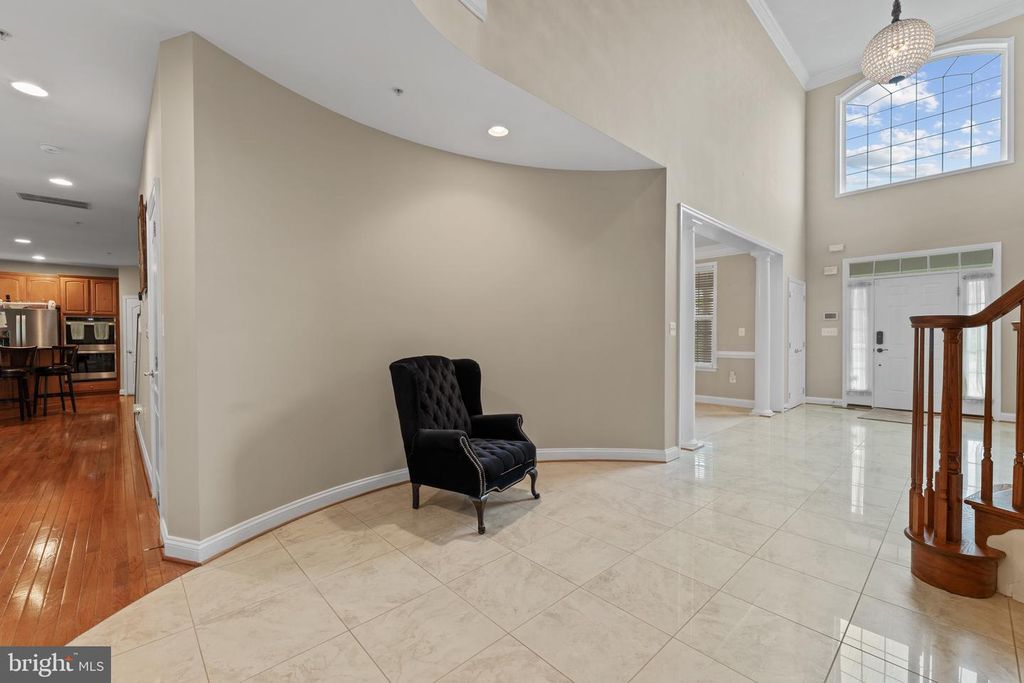 Image 9 of property listing at 334 RADIANT CT, Upper Marlboro, MD 20774