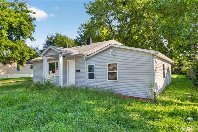 821 Howell Avenue, Cahokia, IL 62206