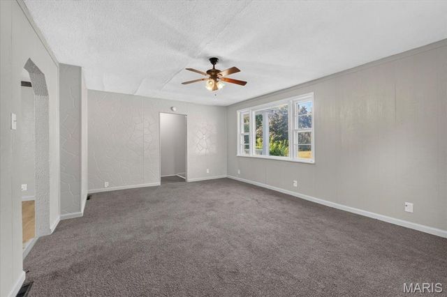821 Howell Avenue, Cahokia, IL 62206