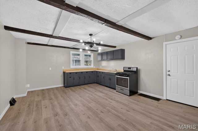 821 Howell Avenue, Cahokia, IL 62206