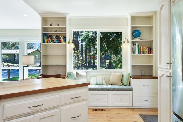 19920 Ponderosa Street, Bend, OR 97702