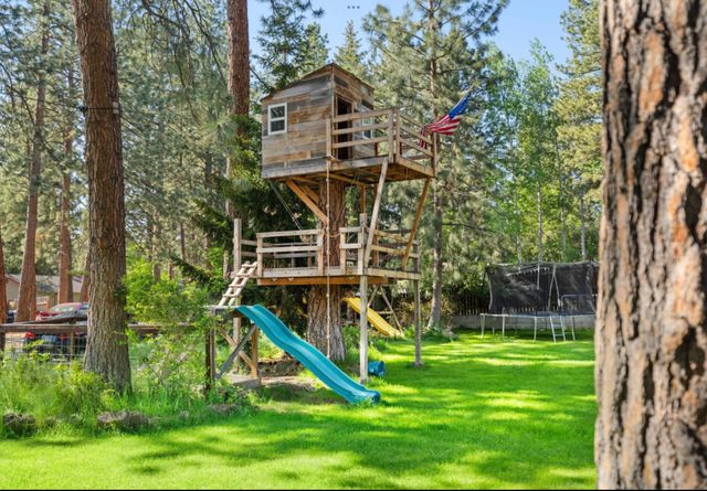 19920 Ponderosa Street, Bend, OR 97702