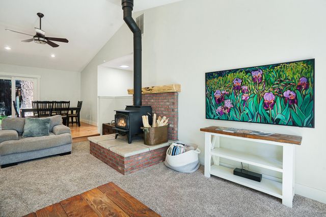 19920 Ponderosa Street, Bend, OR 97702