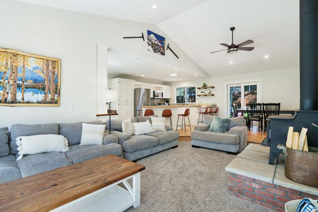 19920 Ponderosa Street, Bend, OR 97702