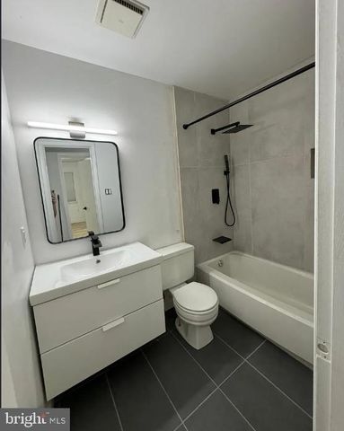 7556 WOODBINE DR, Laurel, MD 20707