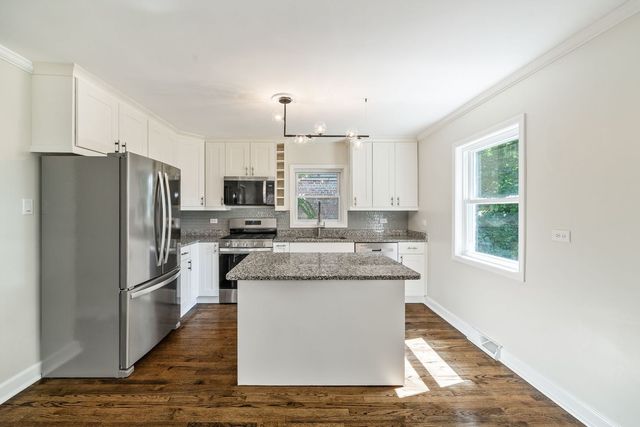 443 W 126th Place, Chicago, IL 60628
