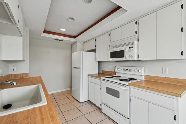 3723 SARAZEN DRIVE, New Port Richey, FL 34655