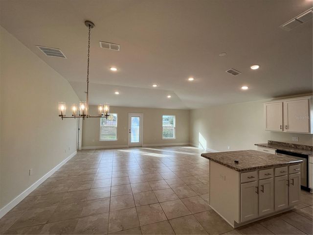 136 KRENSON BAY LOOP, Winter Haven, FL 33881
