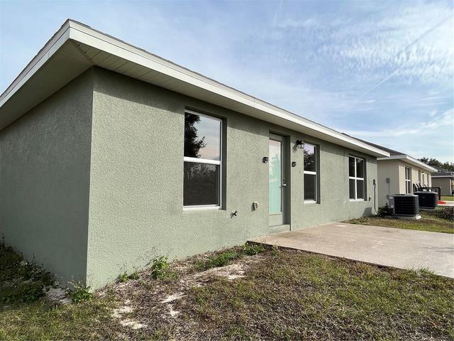 136 KRENSON BAY LOOP, Winter Haven, FL 33881