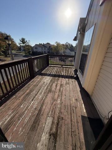7 PICKWICK PL, Sewell, NJ 08080