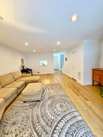 130 Middlesex Road, Merrimack, NH 03054