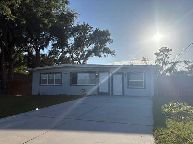 14347 DELMAR STREET, Dade City, FL 33525