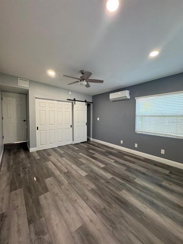 14347 DELMAR STREET, Dade City, FL 33525