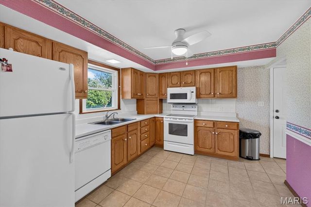 1608 Daleview Street, Columbia, IL 62236