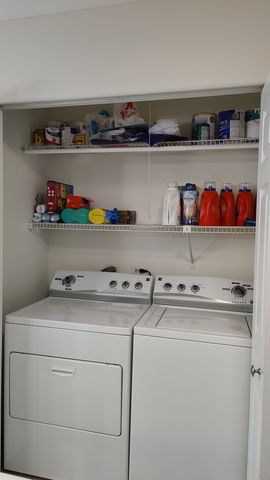 138 White Branch Court S, Schaumburg, IL 60194