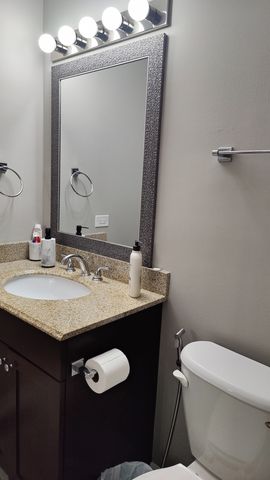 138 White Branch Court S, Schaumburg, IL 60194