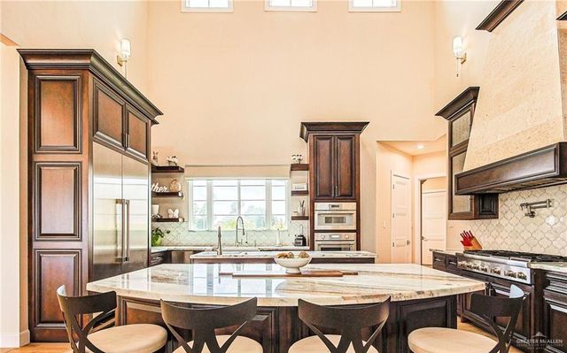 4835 Bryan Road, Palmhurst, TX 78573