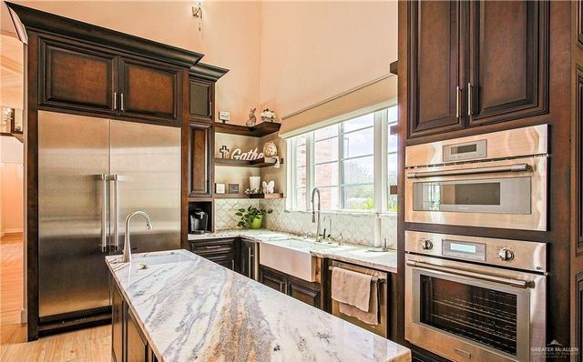 4835 Bryan Road, Palmhurst, TX 78573