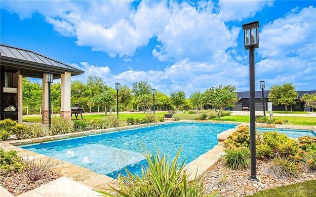 4835 Bryan Road, Palmhurst, TX 78573