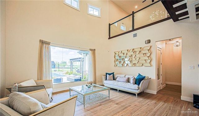 4835 Bryan Road, Palmhurst, TX 78573