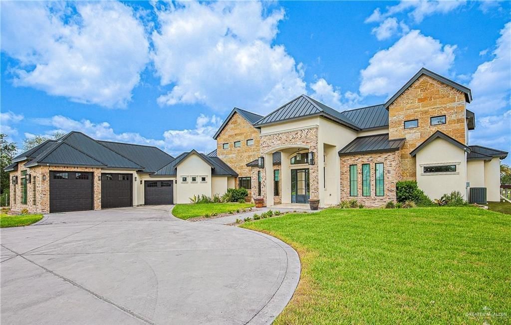 4835 Bryan Road, Palmhurst, TX 78573