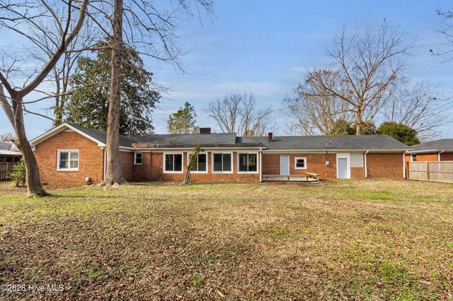 247 Farmlife Avenue, Vanceboro, NC 28586