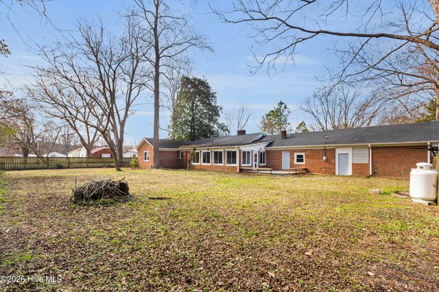 247 Farmlife Avenue, Vanceboro, NC 28586