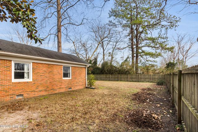 247 Farmlife Avenue, Vanceboro, NC 28586