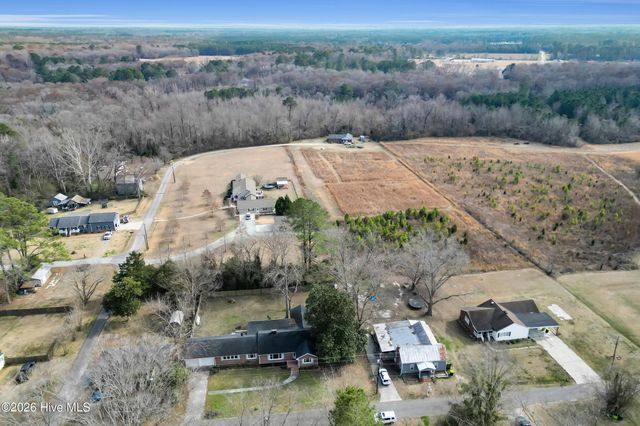 247 Farmlife Avenue, Vanceboro, NC 28586