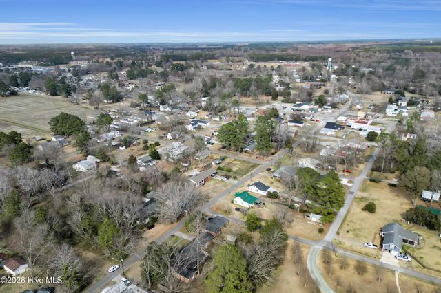 247 Farmlife Avenue, Vanceboro, NC 28586