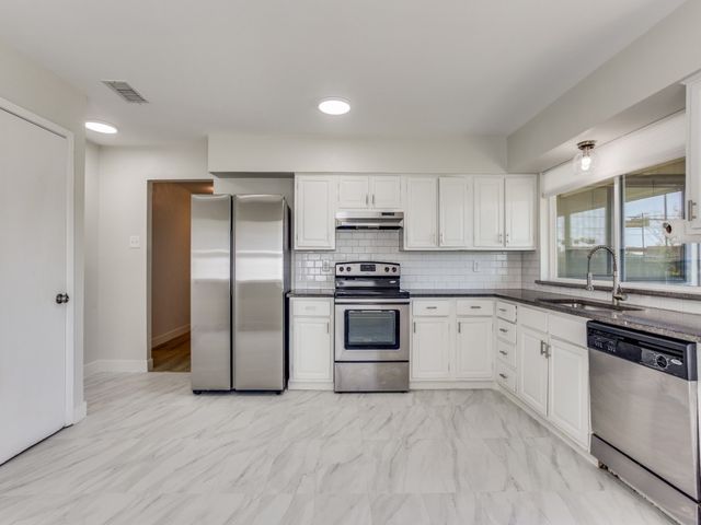 1242 Delores Drive, Garland, TX 75040