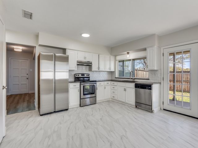 1242 Delores Drive, Garland, TX 75040