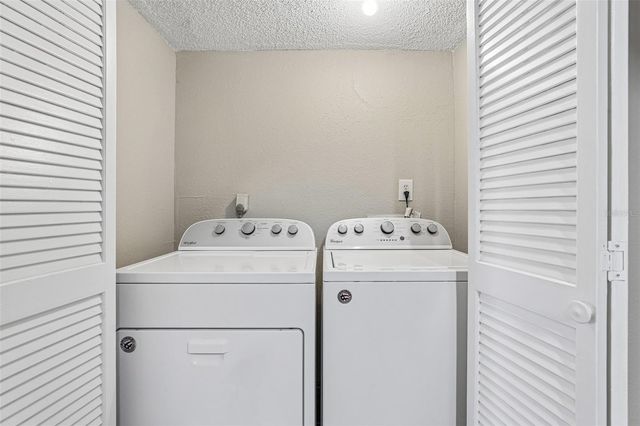 100 E OAK TERRACE DRIVE D2, Leesburg, FL 34748