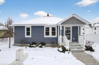 415 Putnam Street, Pinckney Village, MI 48169