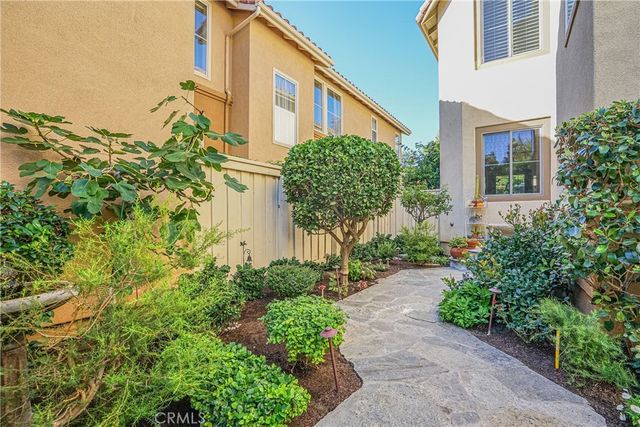 12095 Morrow Drive, Tustin, CA 92782