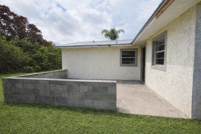5512 Buchanan Drive, Fort Pierce, FL 34982