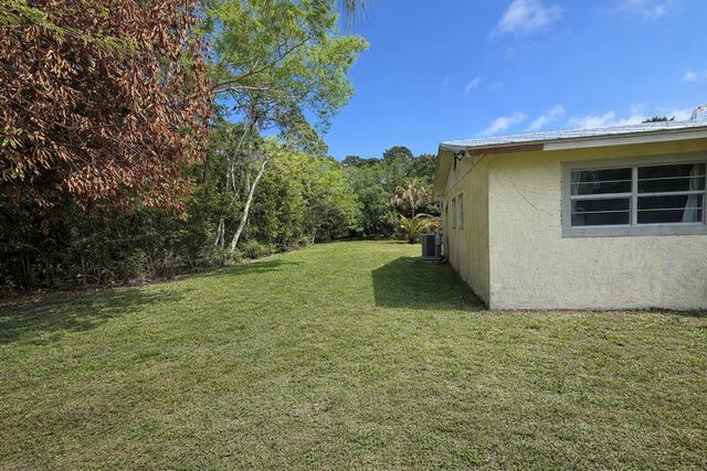5512 Buchanan Drive, Fort Pierce, FL 34982