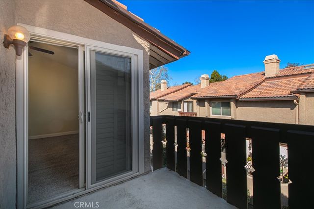 2445 Chandler 2, Simi Valley, CA 93065