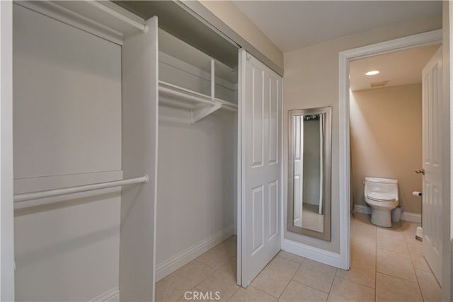 2445 Chandler 2, Simi Valley, CA 93065