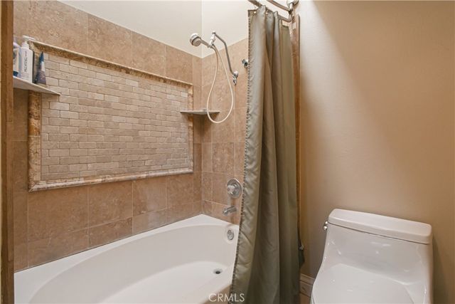 2445 Chandler 2, Simi Valley, CA 93065