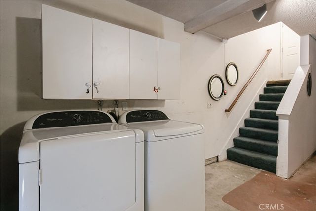 2445 Chandler 2, Simi Valley, CA 93065