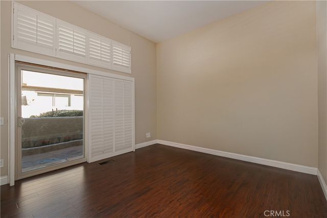 2445 Chandler 2, Simi Valley, CA 93065