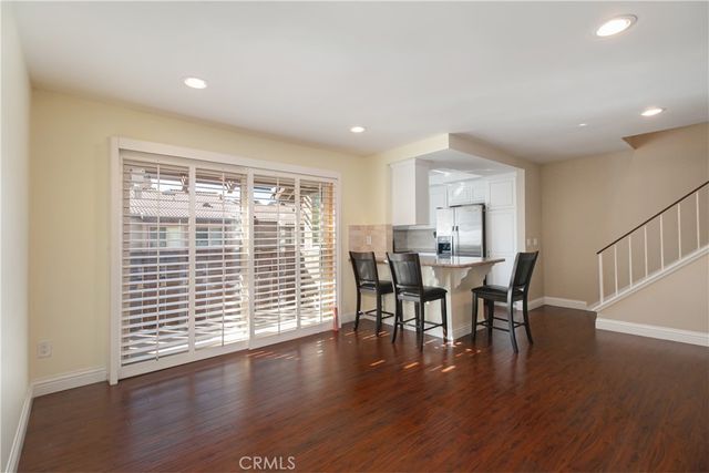 2445 Chandler 2, Simi Valley, CA 93065